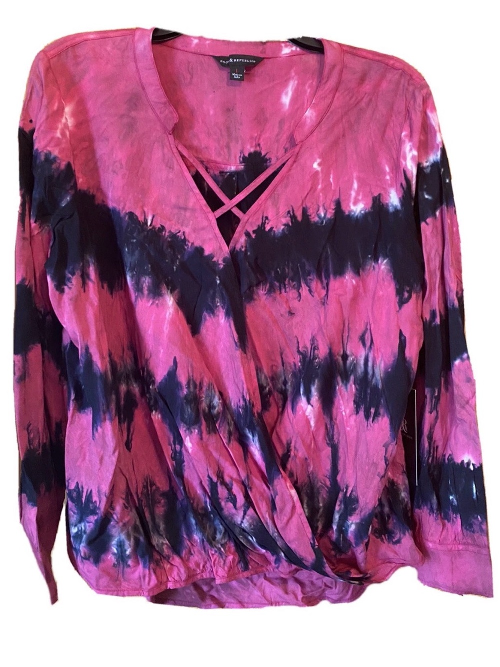 Rock & Republic Womens Criss Cross Surplice Top Shirt NWT $48 Long Sleeve